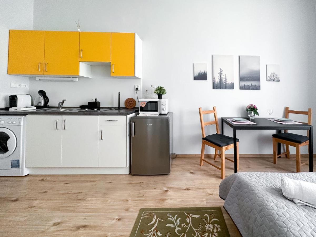 Elso Apartments Прага Экстерьер фото