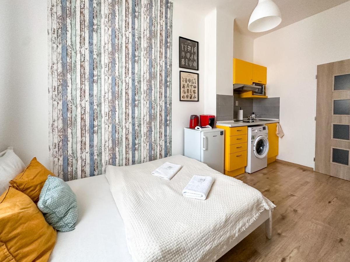 Elso Apartments Прага Экстерьер фото