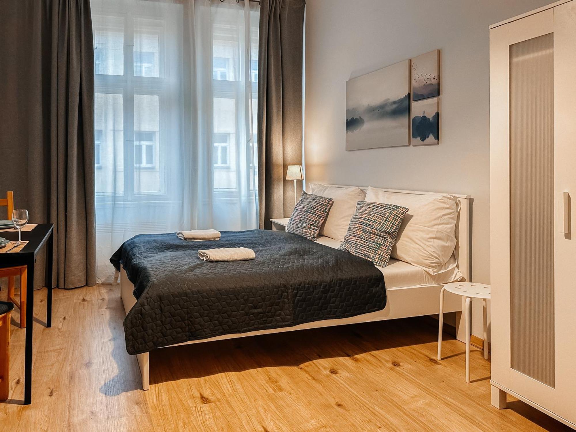 Elso Apartments Прага Экстерьер фото